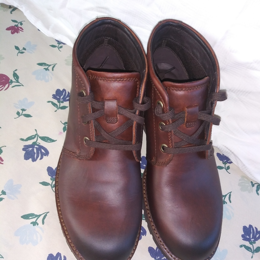 New ecco Men's Gore-Tex chukka boots size: 42